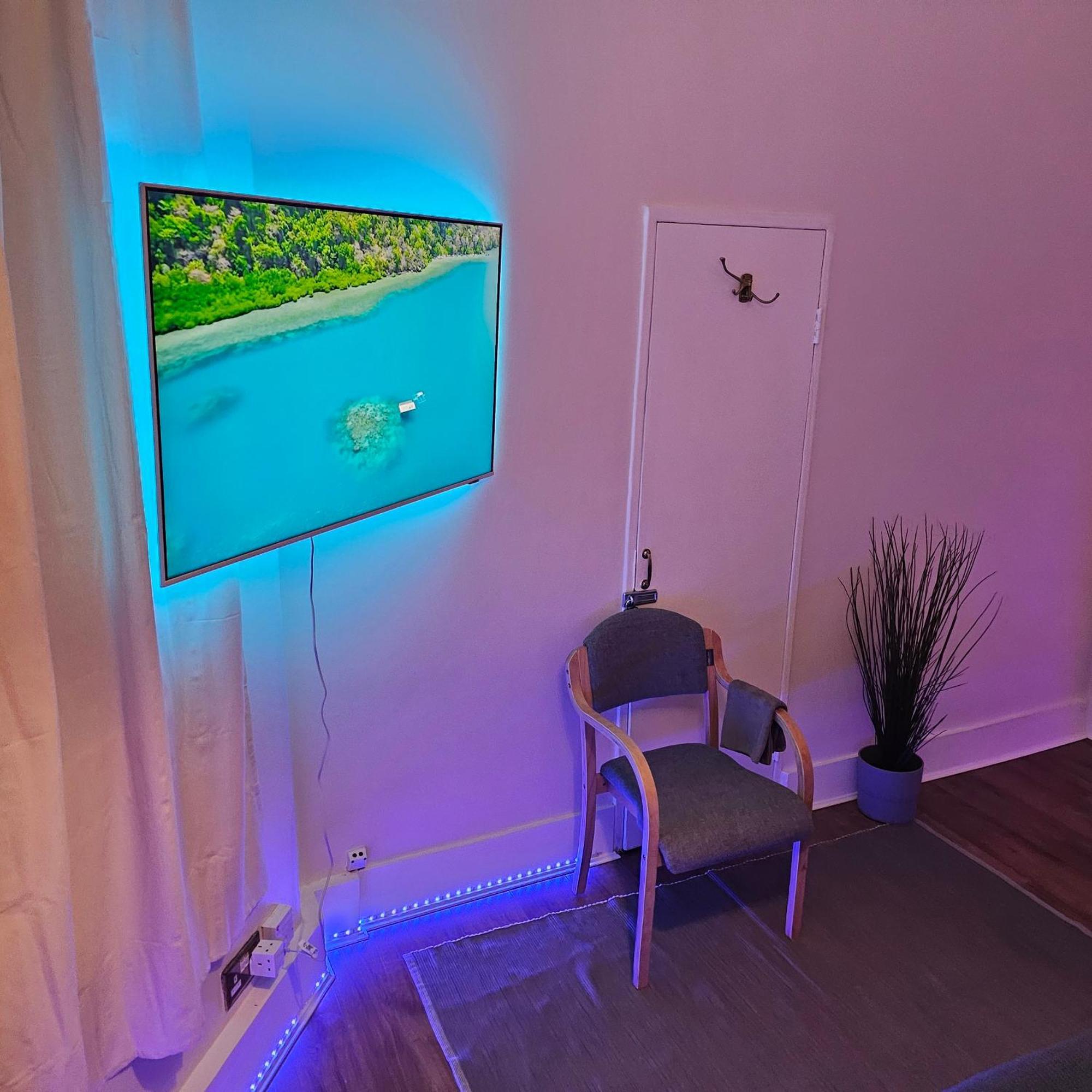 Spacious Flat In Appartement *